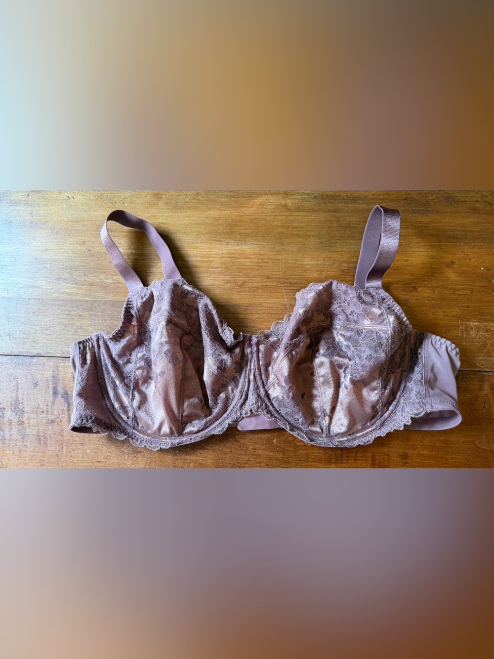 Torrid- Lace Underwire Bra in Mauve Pink